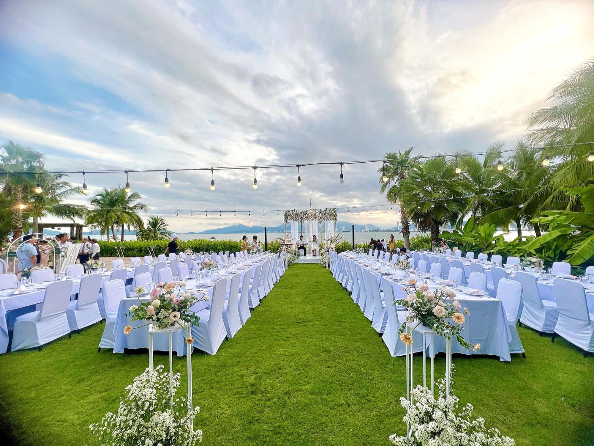 Alibu Resort - All Inclusive Nha Trang Esterno foto